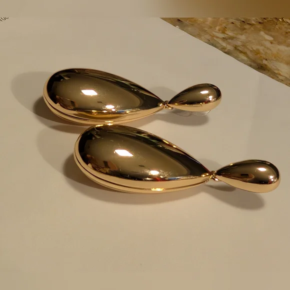 BAUBLEBAR Frances Teardrop Statement Earrings in Gold Tone - Picture 2 of 4